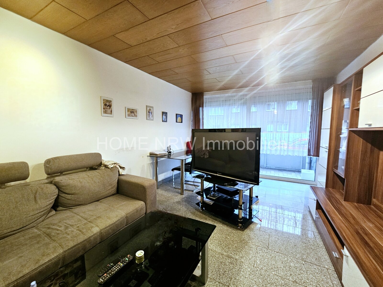 Moderne 2-Zimmer-Erdgeschosswohnung mit Süd-Balkon, Fußbodenheizung & optionaler Garage – ideal für Anleger und Eigennutzer