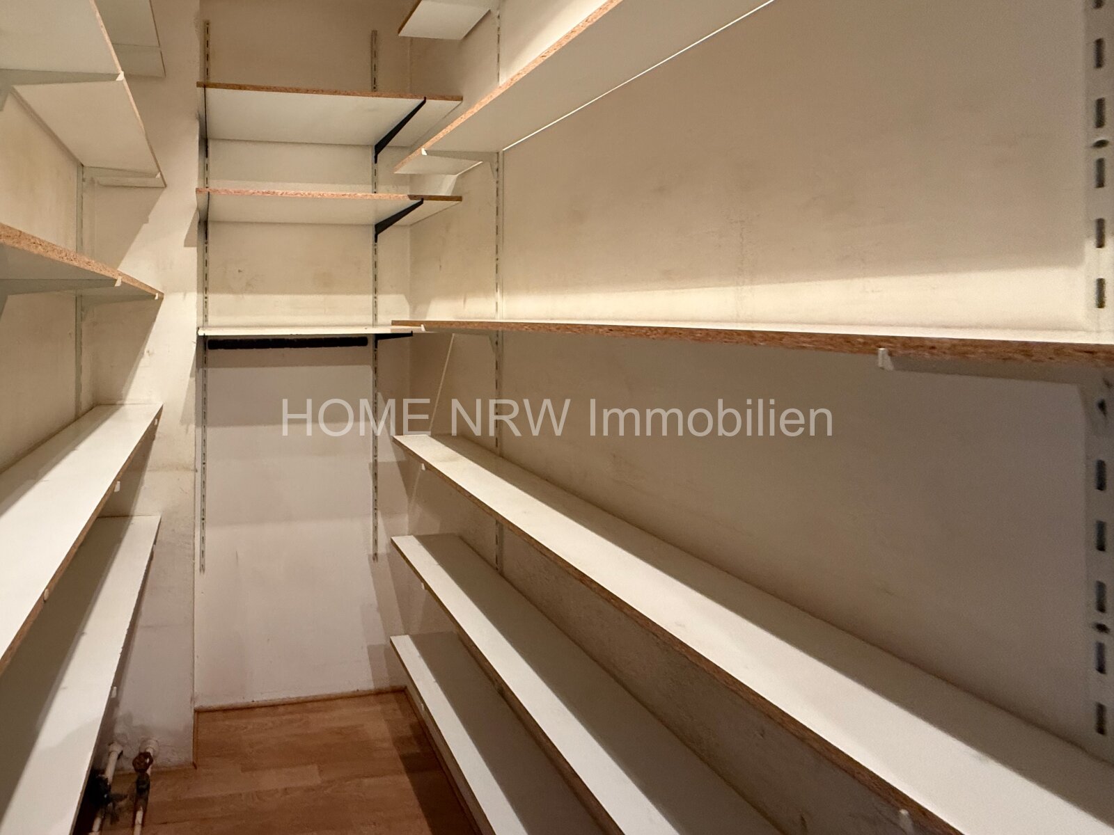 Großzügige 3-Zimmer-Eigentumswohnung in bester Lage von Essen-Kettwig – Wohnen mit Stil und Komfort