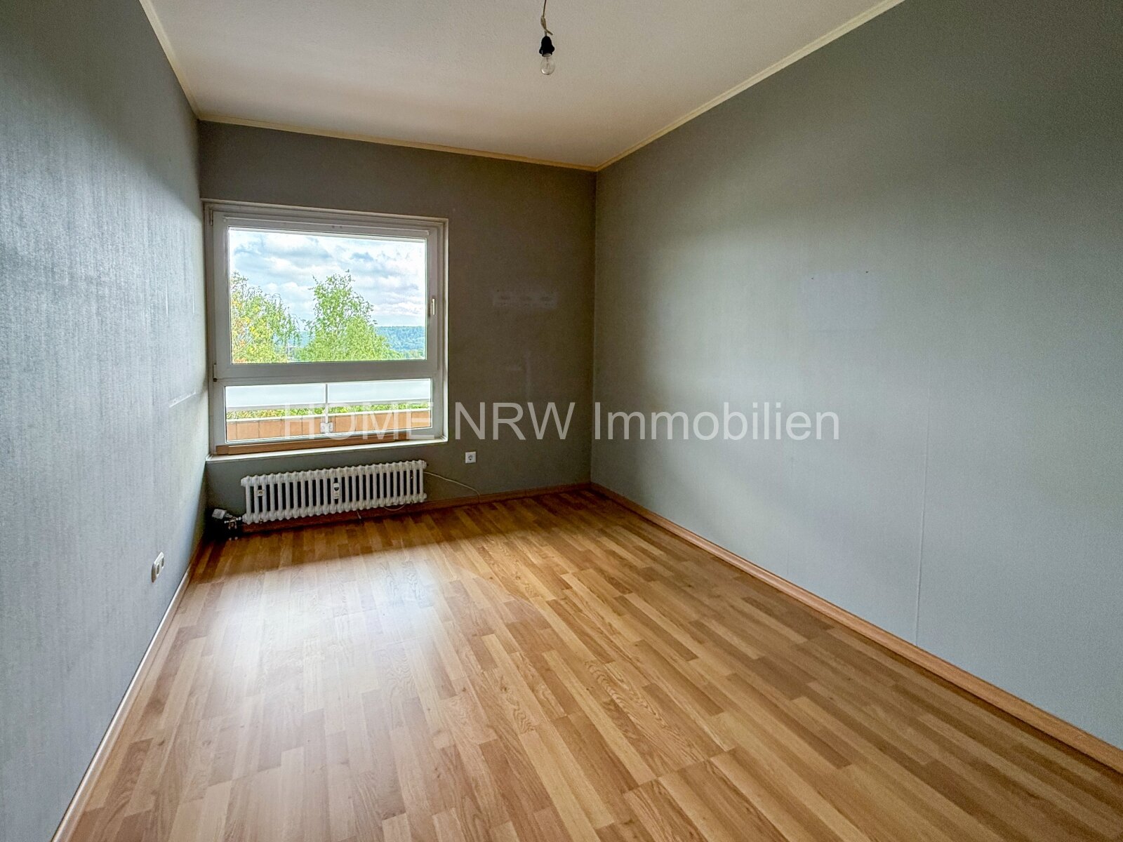 Großzügige 3-Zimmer-Eigentumswohnung in bester Lage von Essen-Kettwig – Wohnen mit Stil und Komfort