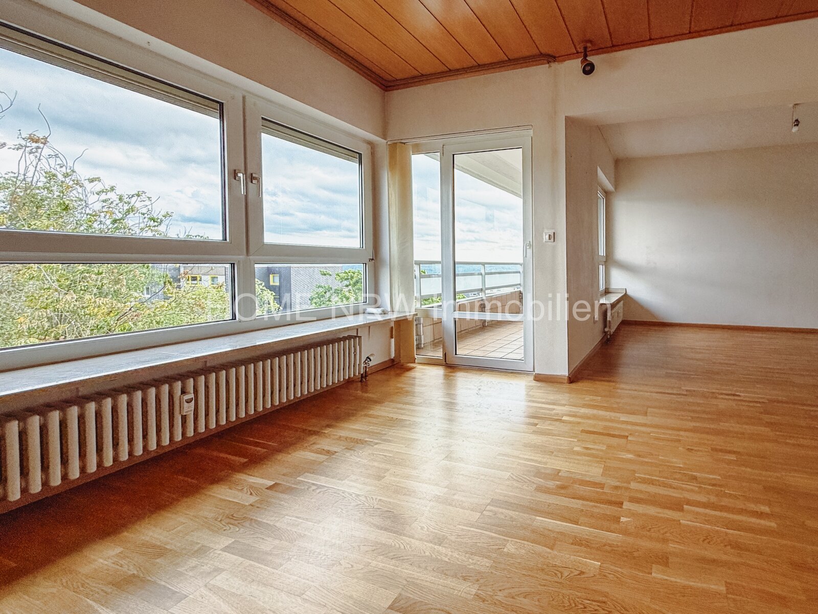 Großzügige 3-Zimmer-Eigentumswohnung in bester Lage von Essen-Kettwig – Wohnen mit Stil und Komfort