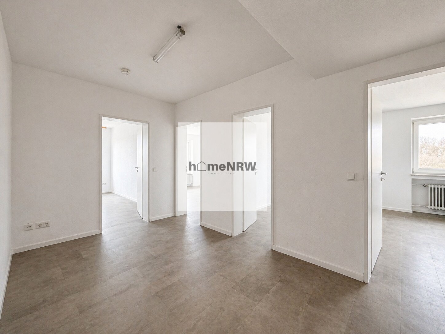 Modernisierte 3,5-Zimmer-Wohnung mit Fernblick- Zentral in Wülfrath 